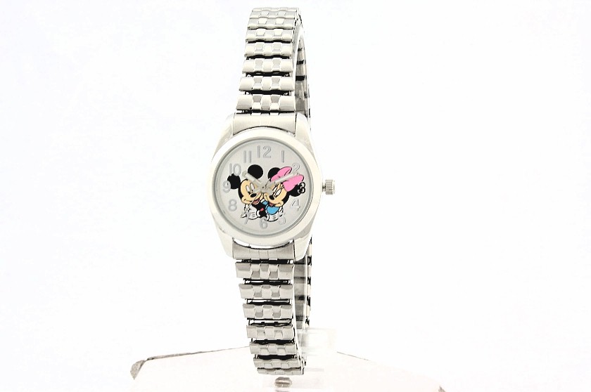 Disney Women S Mck804 Mickey Loves Minnie Silvertone Bracelet Watch
