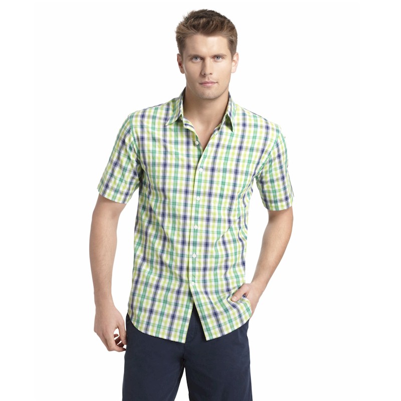 Izod Men's 100% Cotton Short Sleeve Woven Plaid Button Down Shirt