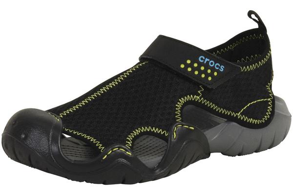 mens croc water shoes