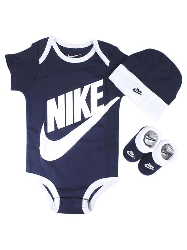  Nike Infant Boy's Futura 3-Piece Set (Hat, OneZ, & Booties) 