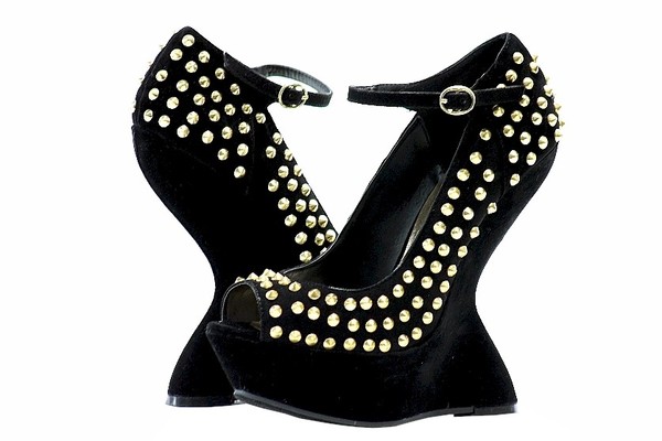  Steve Madden Women's Gammblee Black Multi Studded Heels Shoes 