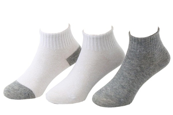  Stride Rite Toddler Boy's 3-Pairs Gripping Seamless Toe Quarter Socks 