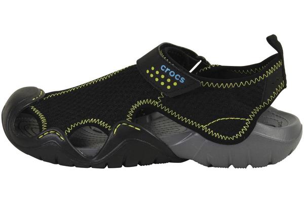 mens croc water shoes
