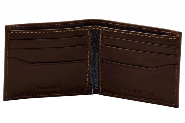  Tommy Hilfiger Men's Logan Genuine Leather Zipper Billfold Wallet 