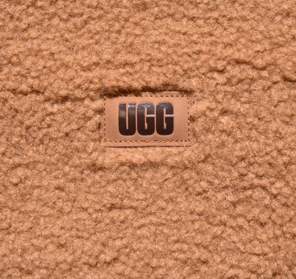  Ugg UGGfluff Scalloped Women's Scarf 