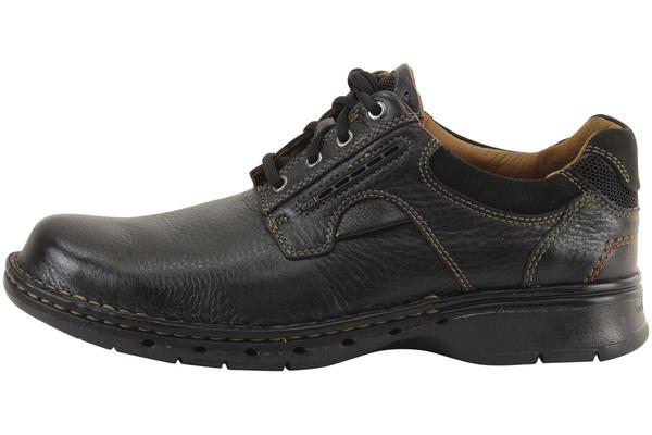 clarks unstructured black shoes