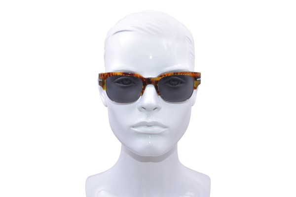  Persol Tom PO3319S Sunglasses Pillow Shape 
