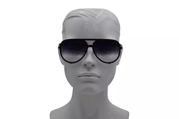  Quay High Profile Sunglasses Women's Pilot 