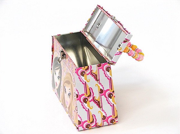  Bratz Multicolored Kids Tin Lunch Box 