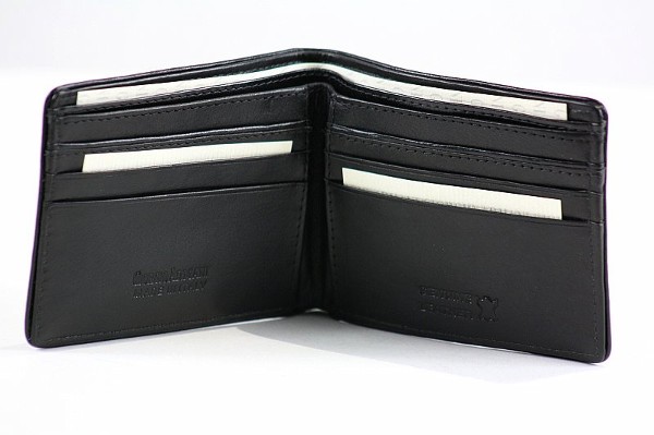  Giorgio Armani Men's Black Saffiano Leather Bi-Fold Wallet 